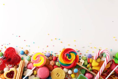 jöle ve şeker ile şekerler. renkli dizi farklı childs tatlılar ve muamele etmek