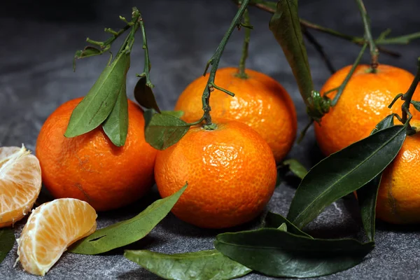 Frische Reife Tangarinen Nahrungsmittelnahaufnahme Auf Grauem Hintergrund — Stockfoto