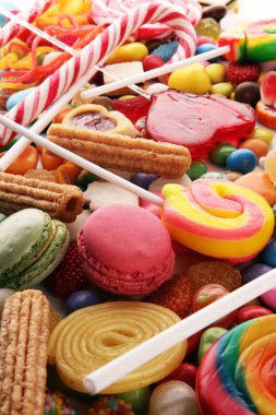 jöle ve şeker ile şekerler. renkli dizi farklı childs tatlılar ve muamele etmek