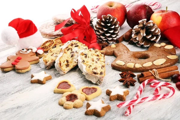 Cookies Nuts Apples Christmas Bakery Concept — Stock Photo, Image