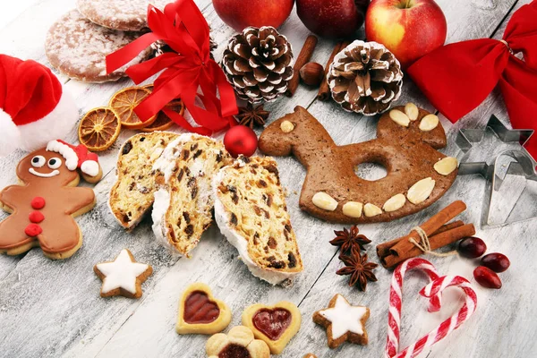 Galletas Nueces Manzanas Concepto Panadería Navidad — Foto de Stock