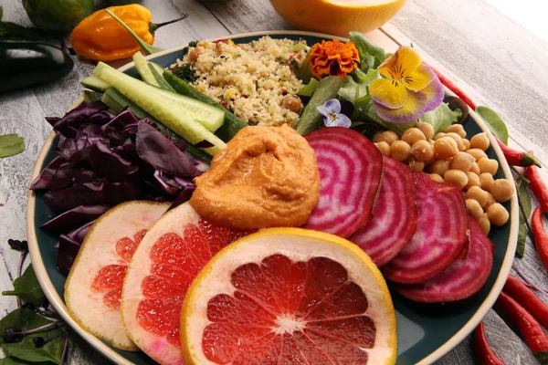 Buddha Schale Das Konzept Einer Gesunden Ernährung Kichererbsen Salat Rote — Stockfoto