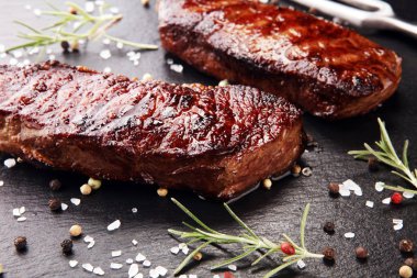 Barbekü kaburga eti veya biftek - kuru Wagyu ekşili biftek yaş arası