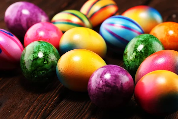 Row Easter Eggs Table Colorful Easter Decoration — Stock Photo, Image