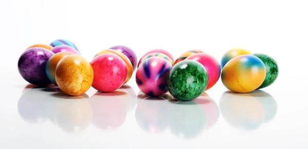 Row Easter Eggs Table Colorful Easter Decoration — Stock Photo, Image