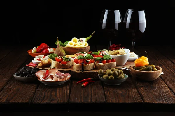 Italian Antipasti Wine Snacks Set Cheese Variety Mediterranean Olives Pickles — Stock Photo, Image