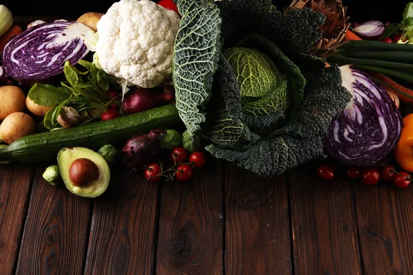 Composición Con Variedad Verduras Frutas Orgánicas Crudas Dieta Equilibrada — Foto de Stock