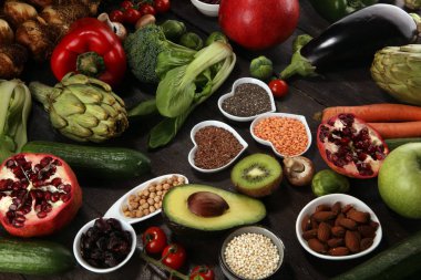 Sağlıklı gıda seçimi yeme temiz. meyve, sebze, tohum, superfood, tahıllar, yaprak sebze. Vejetaryen veya vegan gıda