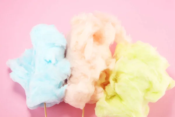 Colorful cotton candy floss. sweet party food in pink and green — Stock Photo, Image