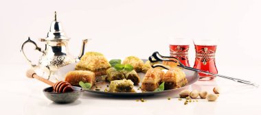 Orta doğu veya Arap yemekleri. pi li Türk Tatlısı Baklava