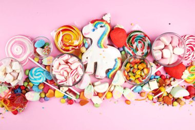 jöle ve şeker ile şekerler. renkli farklı childs dizi