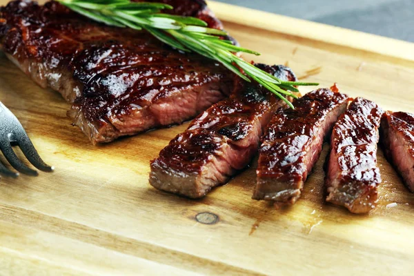 Grill RIB Eye Steak eller gumpen Steak-torr åldrad Wagyu entrecote — Stockfoto