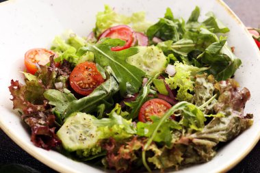 kase salata sebze ve yeşillik, domates, salatalık 