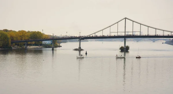 Vista Panorámica Del Puente Peatonal Sobre Río Dnipro Kyiv — Foto de Stock