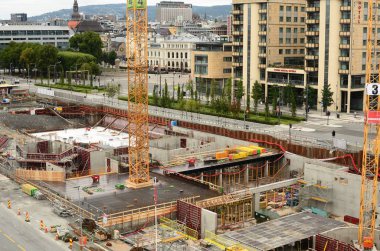 Oslo, Norveç - 28 Ağustos: İnşaat site ters Thon Hotel Opera 28 Ağustos 2016