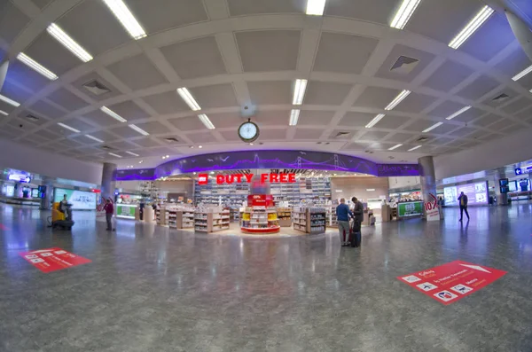 Amsterdam - 22 Mart: iç üzerinde 22 Mart 2014 Amsterdam Schiphol Havaalanı: Amsterdam, Hollanda