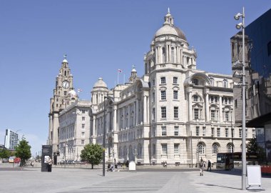 Liverpool, İngiltere - 23 Haziran 2014: Royal Liver Building, Liverpool, Merseyside, İngiltere