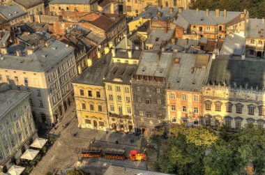 Lviv, Ukrayna - 15 Eylül 2014: Lviv eski şehir merkezinin havadan görünümü