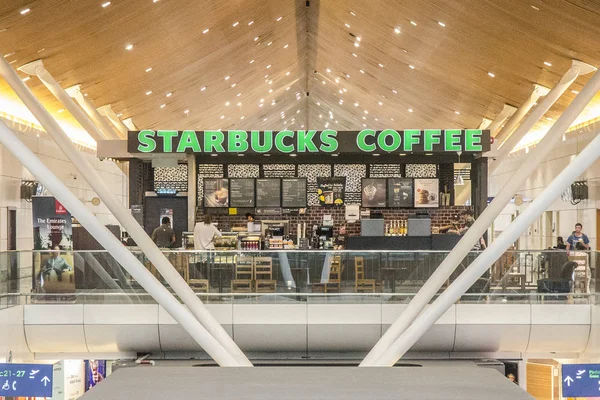 Starbucks Coffee Shop Nell Aeroporto Internazionale Kuala Lumpur — Foto Stock
