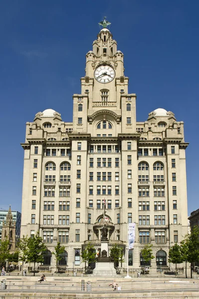 Liverpool Inglaterra Junho 2014 Fachada Royal Liver Building — Fotografia de Stock