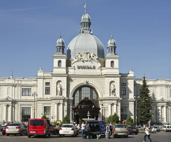 Lviv Ucrânia Setembro 2014 Fachada Estação Ferroviária Lviv — Fotografia de Stock