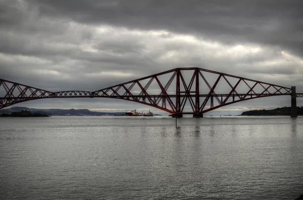 Forth Rail Bridge Skymningen Skottland — Stockfoto