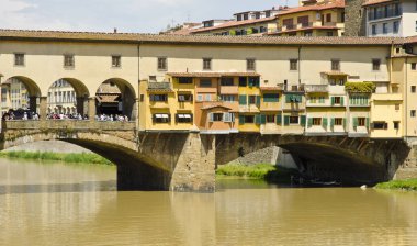 Florence, İtalya - 6 Haziran 2013: ünlü ponte vecchio birdge Floransa