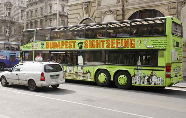 Budapeste Hungria Março 2015 Budapeste Passeios Autocarro Pela Rua — Fotografia de Stock