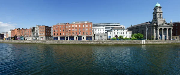 Dublín Irlanda Junio 2013 Hermosos Edificios Sobre Panorama Del Canal — Foto de Stock