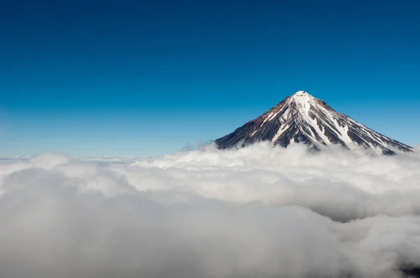 Vue Volcan Koryaksky Vue Pente Avachinsky Koryakskaya Sopka Élève Dessus — Photo