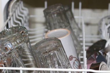 Bulaşık makinesi bulaşık ve mutfak eşyaları