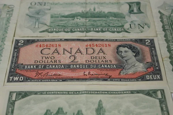 Monnaie canadienne billets de banque argent — Photo