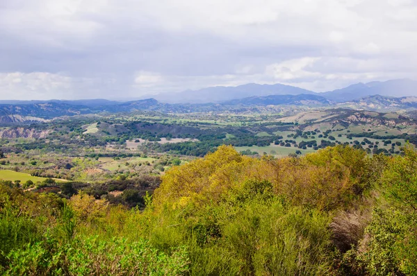 カリフォルニアの中世の村にある古い家 — ストック写真