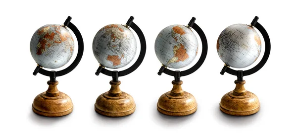 Her sanal dünya haritası çalışma ve süsleme ve diğer kullanımlar için beyaz zemin üzerine yerleştirilir. (Kırpma yolu)