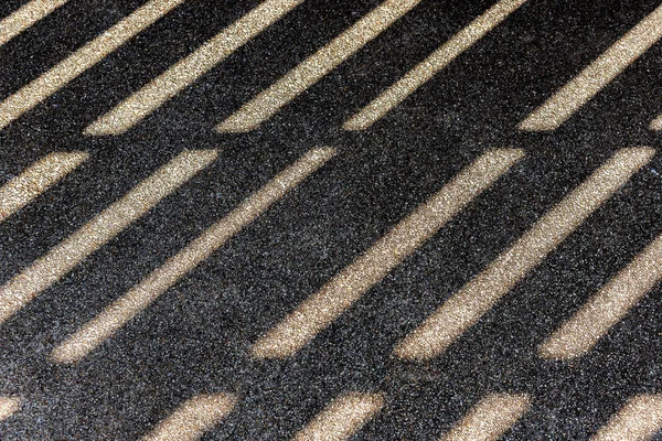 Gölgeler gölgeler hatlarında neden nesneler aracılığıyla ışık parlar küçük taşlarla pürüzlü yüzeylerde.