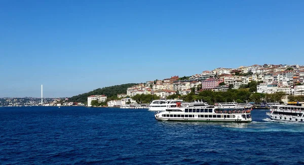 Kilátás Nyílik Ázsiai Oldalon Isztambul Csónak Isztambul Törökország — Stock Fotó