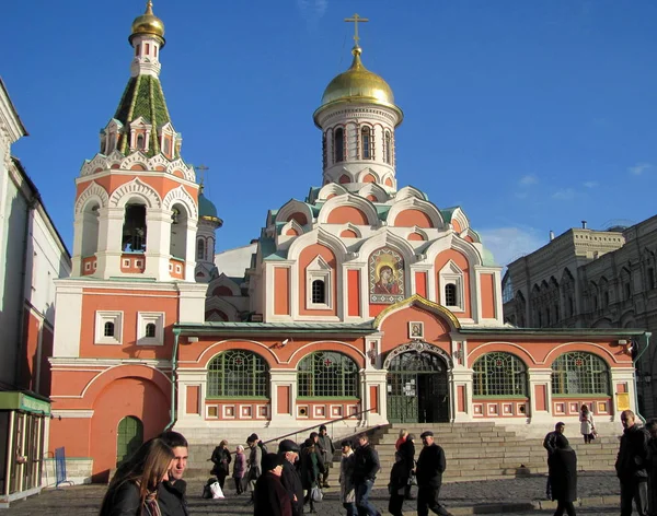 喀山大教堂是位于莫斯科红场的俄罗斯东正教教堂 — 图库照片