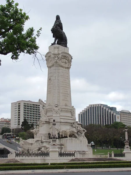 Monument för att hedra Marques de Pombal — Stockfoto