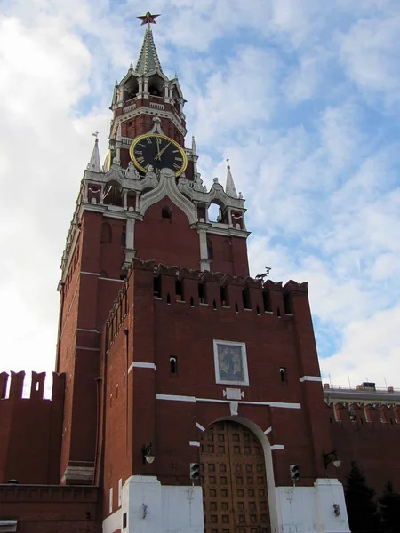 Moskova Kremlin 'in Spasskaya Kulesi