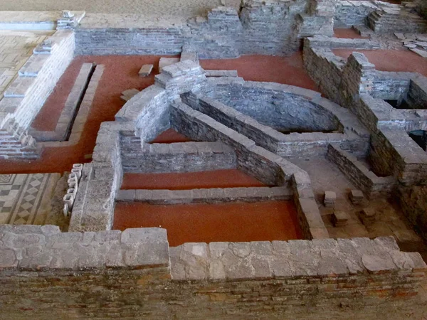 古いローマの都市シルミウムの遺跡, スレムスカ・ミトロヴィツァ, セルビア — ストック写真