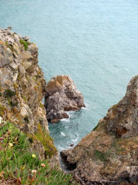 Sintra Cabo da Roca (Cape Roca) uçurumlar. Avrupa'nın en batı noktası.