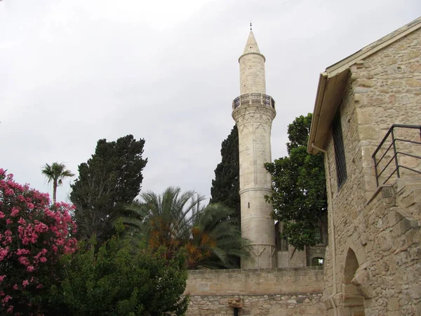 Minarete de Kebir - Mesquita de Buyuk — Fotografia de Stock