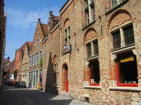 Vackra medeltida landmärke i staden Brygge, Belgien — Stockfoto