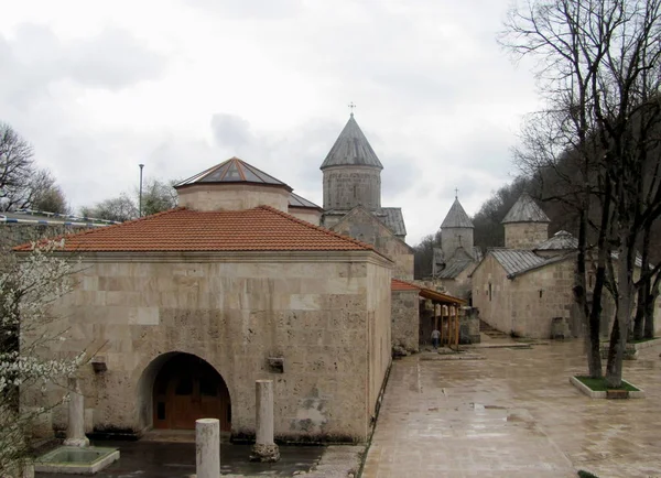 O antigo mosteiro de Haghartsin, Dilijan, Armênia — Fotografia de Stock