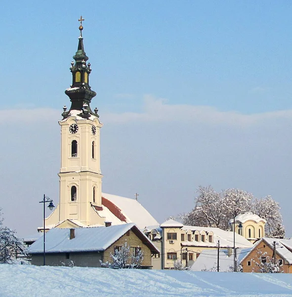 Srbská Ortodoxní Církev Svatých Cosmas Damian Futog Blízkosti Novi Sad — Stock fotografie