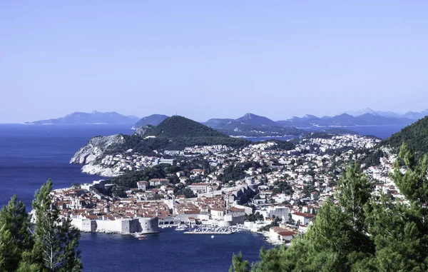 ทะเลอาเดร กและ Dubrovnik พาโนรามา ลมาเท โครเอเช — ภาพถ่ายสต็อก