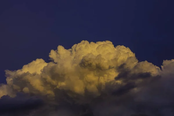 Nuvens Laranja Sobre Londres Após Tempestade Ophelia Causou Fenômeno Poeira — Fotografia de Stock