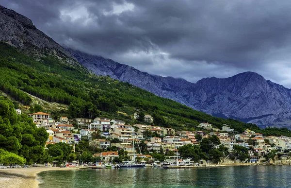 Horvát Tengerre Néző Hegység Brela Makarska Riviera Horvátország — Stock Fotó