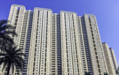 Gurgaon / Gurugram, Yeni Delhi, Hindistan - 13 Aralık 2018: Cyber City (Cyberhub Mimarlık)