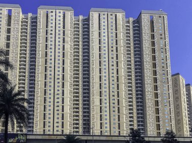 Gurgaon / Gurugram, Yeni Delhi, Hindistan - 13 Aralık 2018: Cyber City (Cyberhub Mimarlık)